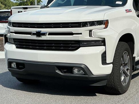 Used 2021 Chevrolet Silverado 1500 RST w/ Z71 Off-Road Package AWD/4WD image 10