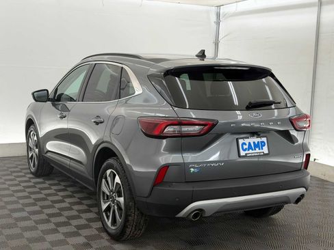 Used 2024 Ford Escape Platinum image 4