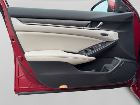 Used 2021 Honda Accord EX-L image 13