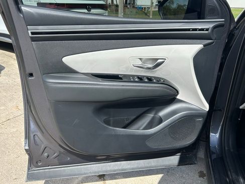 Used 2022 Hyundai Tucson Limited image 17