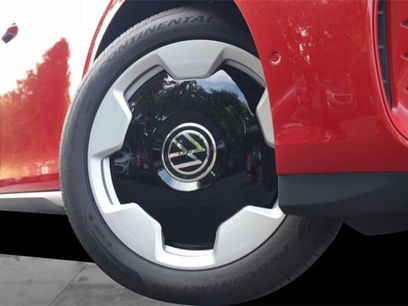 New 2025 Volkswagen ID. Buzz Pro S
