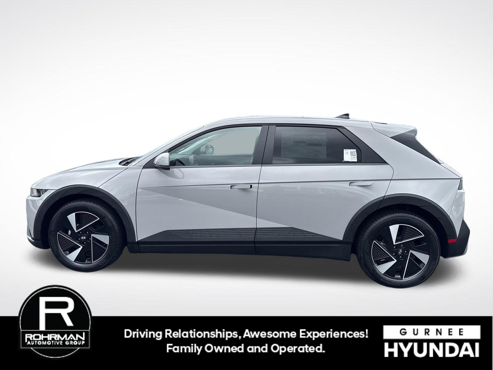 New 2026 Hyundai Ioniq 5 SE AWD/4WD image 5