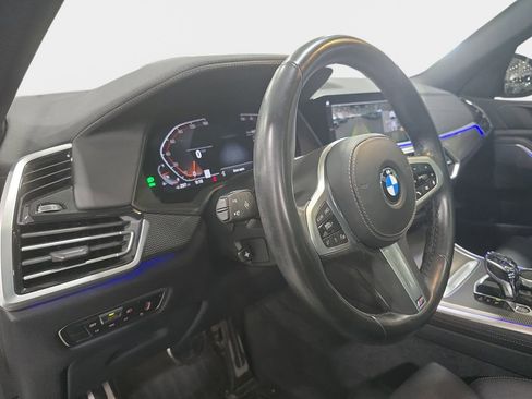 Used 2022 BMW X5 sDrive40i w/ M Sport Package image 25