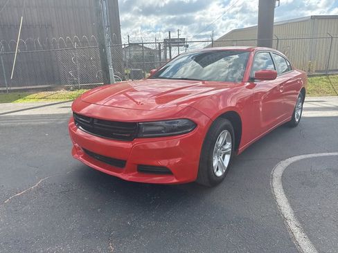Used 2021 Dodge Charger SXT w/ Cold Weather Package image 18