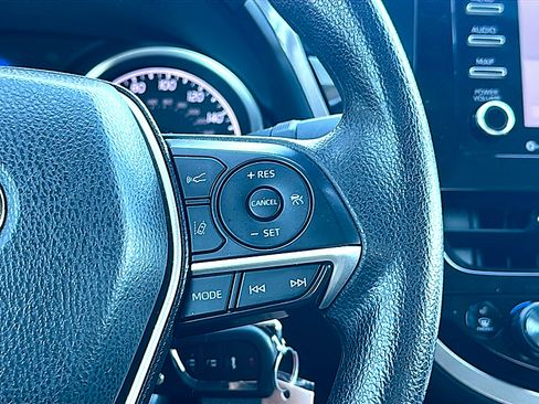 Used 2024 Toyota Camry LE image 27