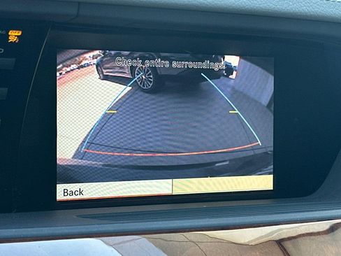 Used 2010 Mercedes-Benz S 550 image 26