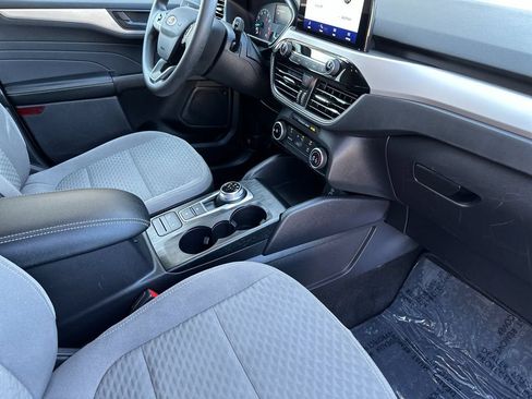 Used 2022 Ford Escape SE FWD image 15