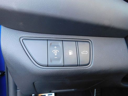 Used 2025 Genesis G70 3.3T Advanced image 22