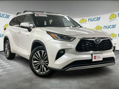 Certified 2021 Toyota Highlander Platinum