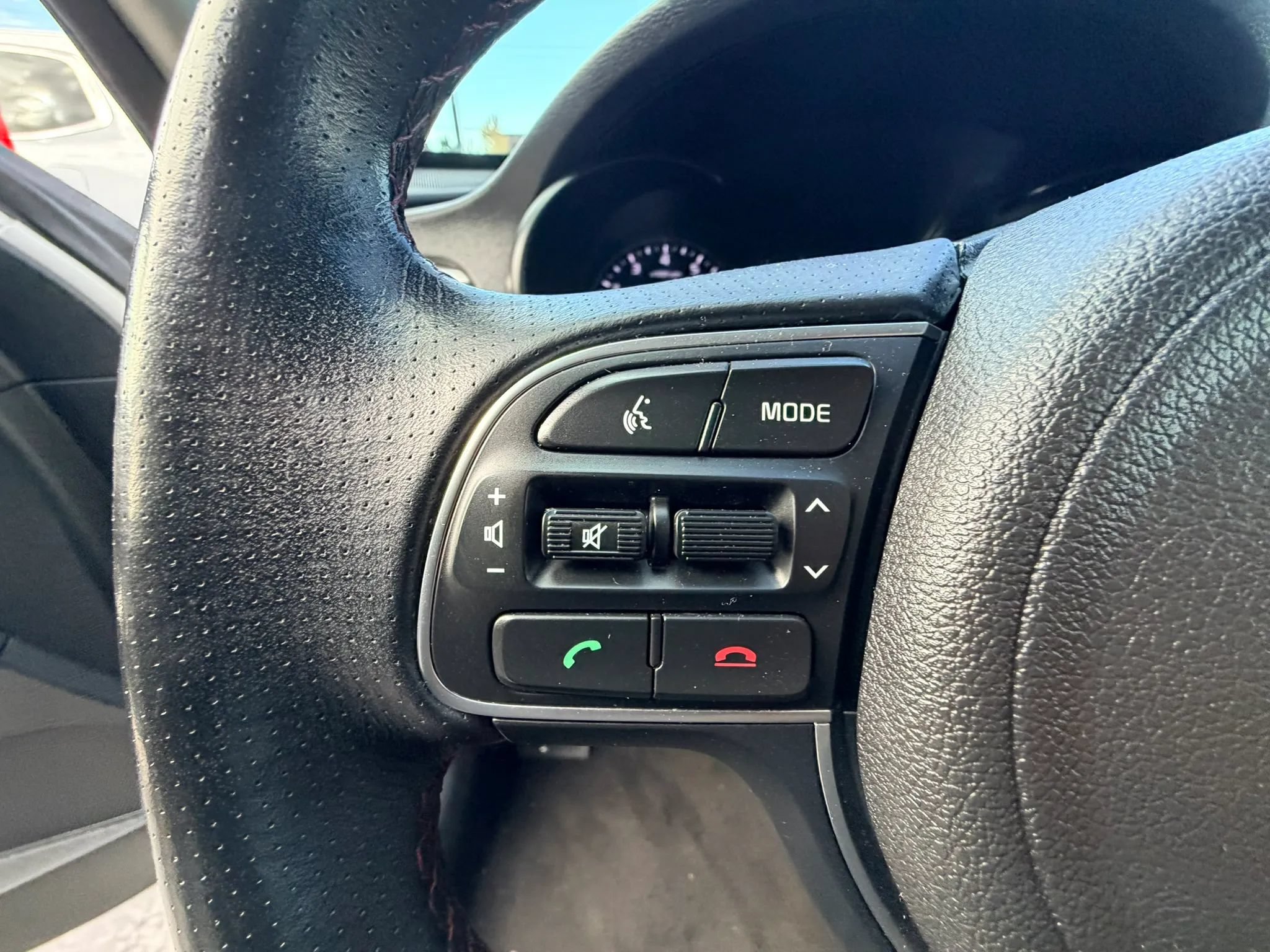 Used 2016 Kia Optima SX FWD image 13