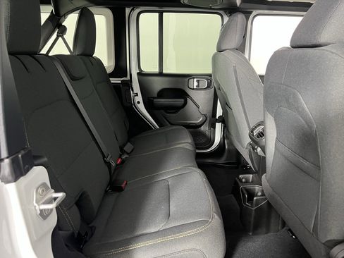 Used 2024 Jeep Wrangler Sport S image 30