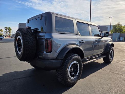 Certified 2022 Ford Bronco Outer Banks w/ Sasquatch Package AWD/4WD image 6