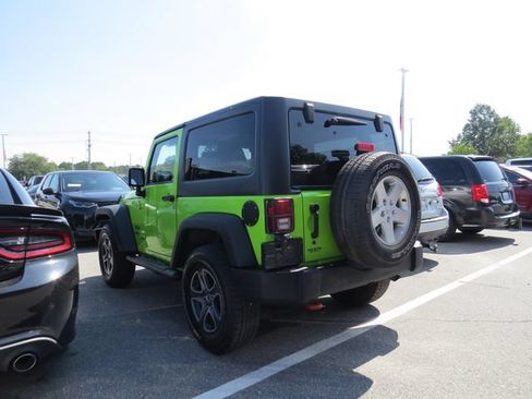 Used 2012 Jeep Wrangler Sport AWD/4WD image 3