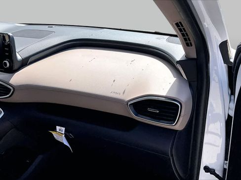 Certified 2022 Hyundai Santa Fe SEL FWD image 17