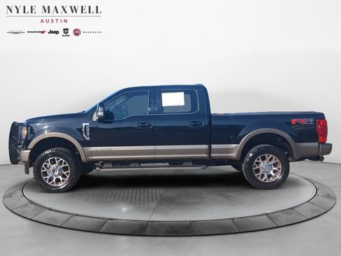 Used 2022 Ford F250 King Ranch w/ FX4 Off-Road Package AWD/4WD image 13