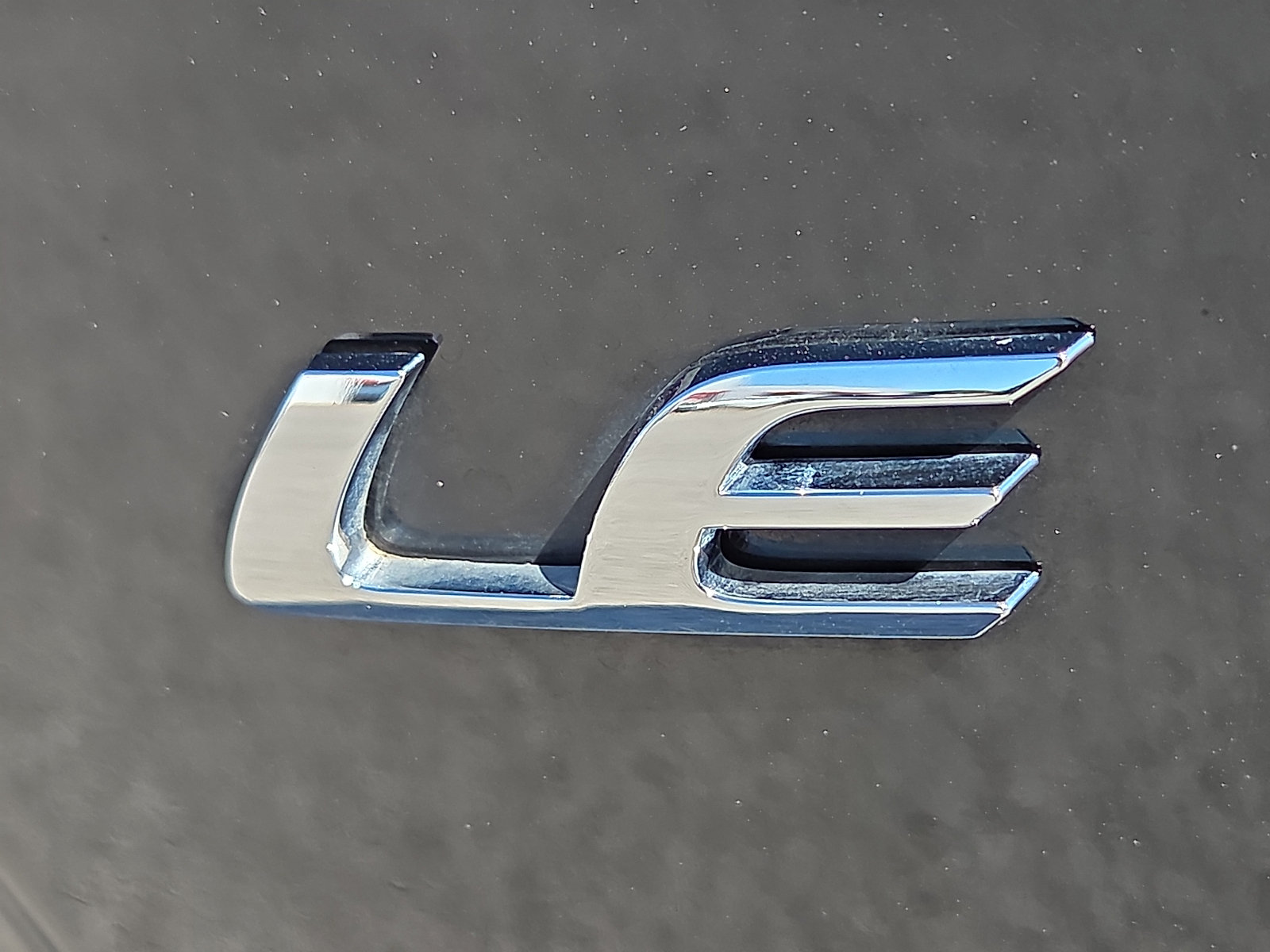 Used 2025 Toyota Corolla LE FWD image 9