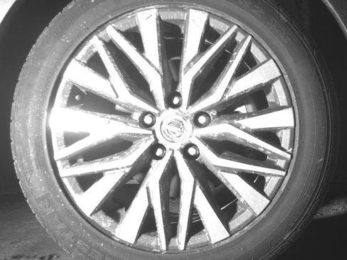 Used 2025 Nissan Altima 2.5 SV FWD image 13