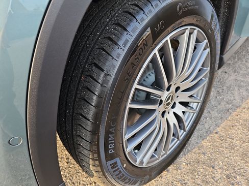 New 2026 Mercedes-Benz GLC 300 image 34
