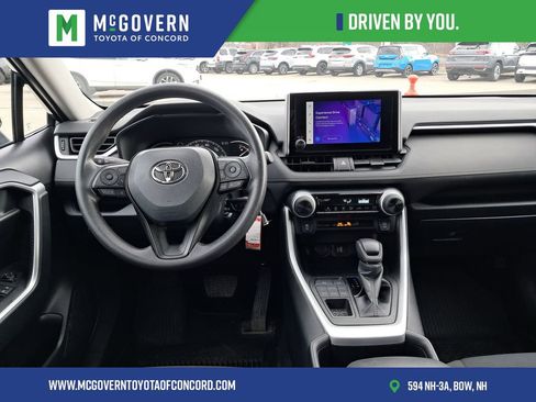 Used 2025 Toyota RAV4 LE image 23