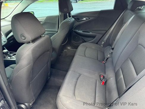 Used 2023 Chevrolet Malibu LS FWD image 14