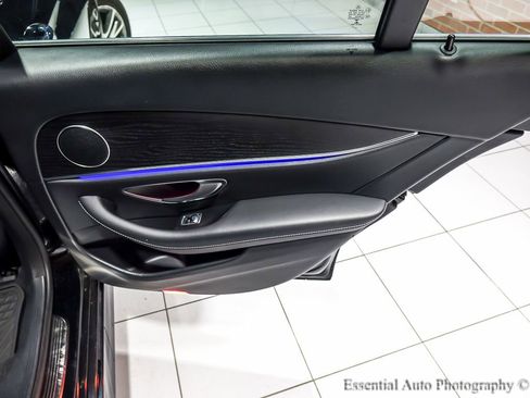 Used 2022 Mercedes-Benz E 450 4MATIC Sedan image 31