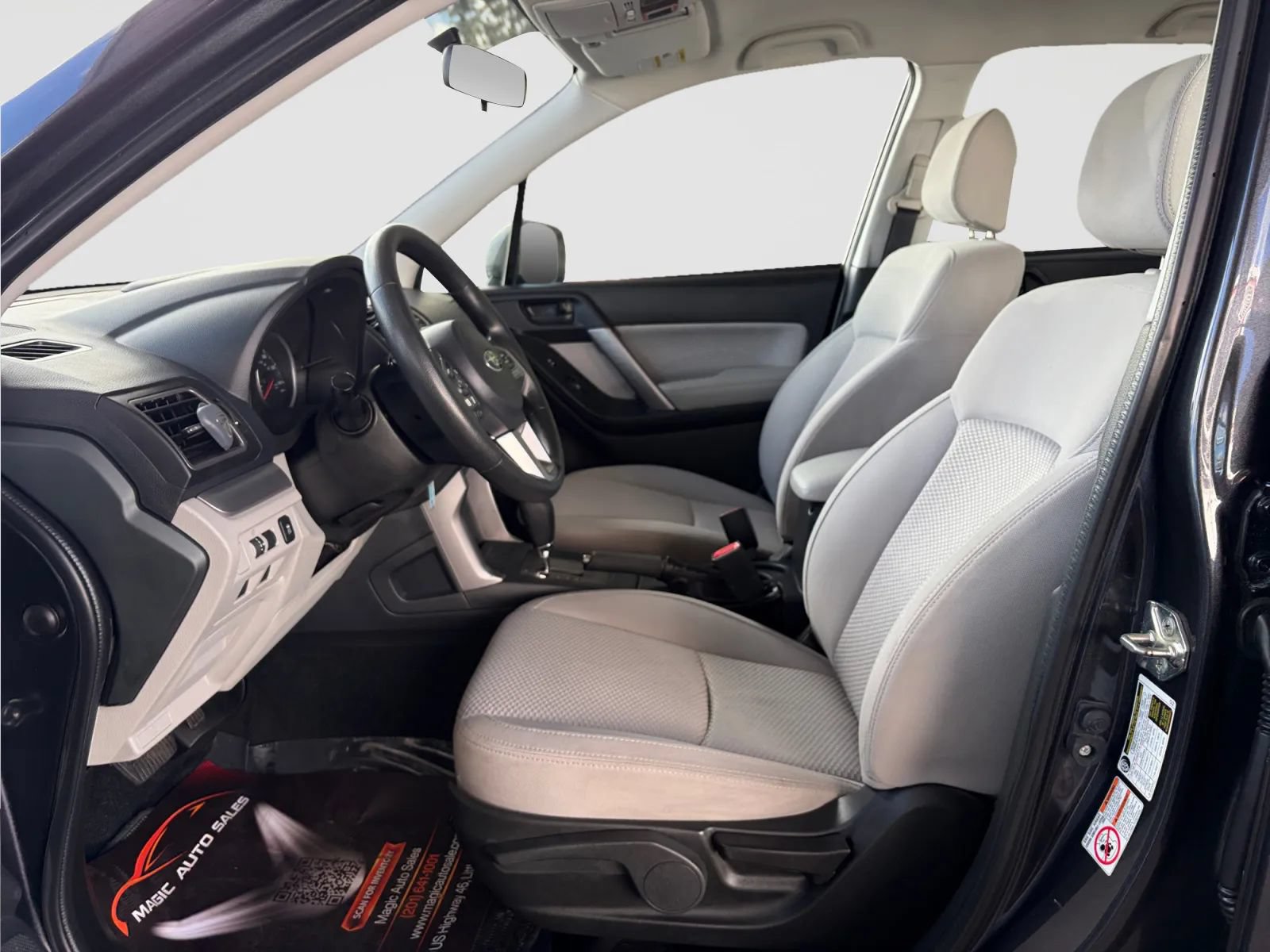 Used 2017 Subaru Forester 2.5i w/ Alloy Wheel Package AWD/4WD image 12