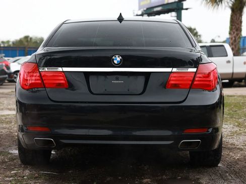 Used 2011 BMW 740i image 5