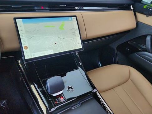 Used 2025 Land Rover Range Rover Sport Dynamic SE image 43