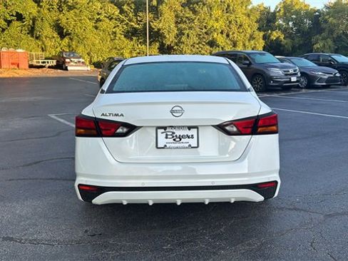 Used 2024 Nissan Altima 2.5 S image 31