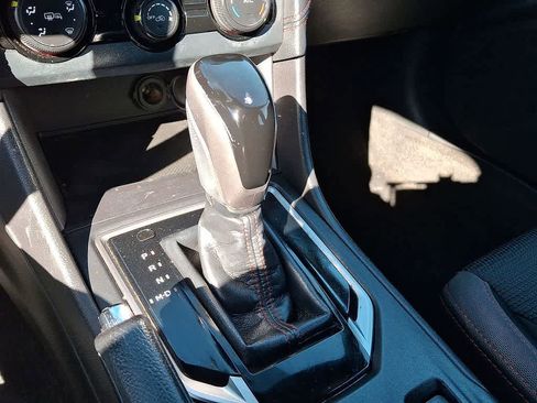 Used 2018 Subaru Impreza 2.0i Sport image 12