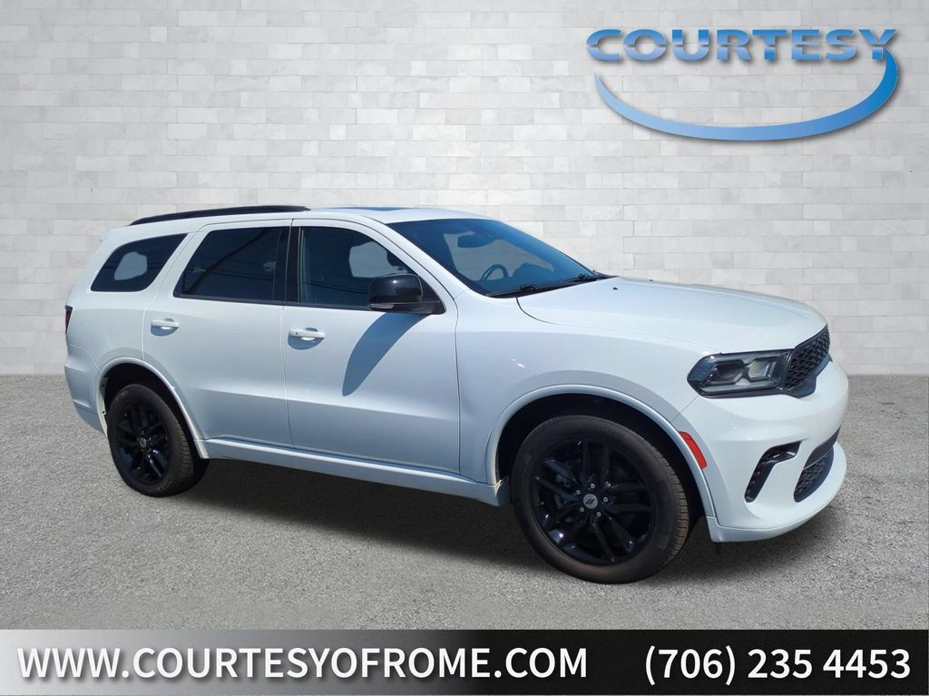 Used 2024 Dodge Durango GT AWD/4WD image 1