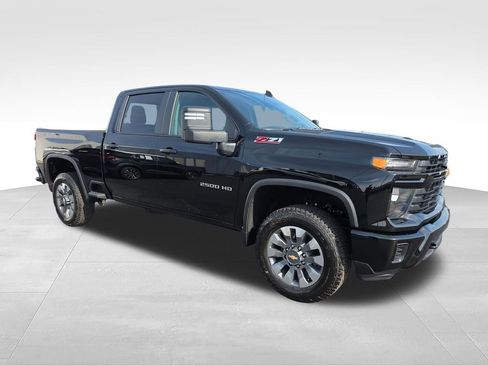 New 2026 Chevrolet Silverado 2500 Custom w/ Custom Convenience Package AWD/4WD image 3