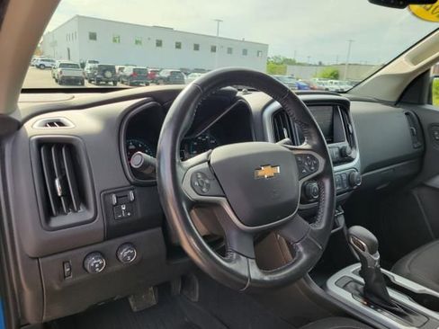 Used 2022 Chevrolet Colorado LT w/ LT Convenience Package AWD/4WD image 20