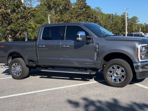 Used 2024 Ford F250 Lariat w/ Chrome Package image 2