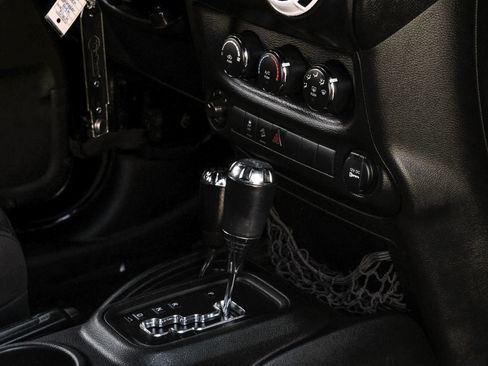 Used 2015 Jeep Wrangler Unlimited Sport w/ Quick Order Package 24S image 22