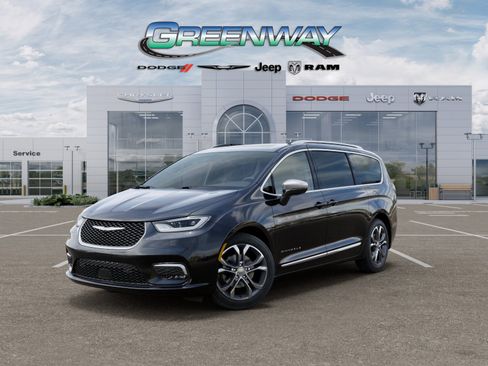 New 2026 Chrysler Pacifica Pinnacle image 1