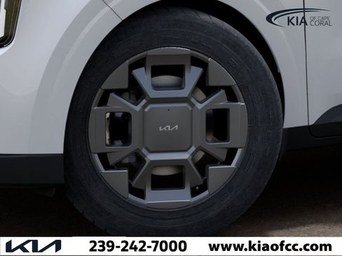 New 2026 Kia Carnival EX image 9