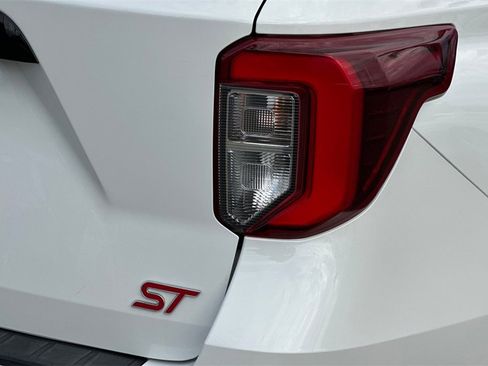 Used 2021 Ford Explorer ST w/ Equipment Group 401A image 28