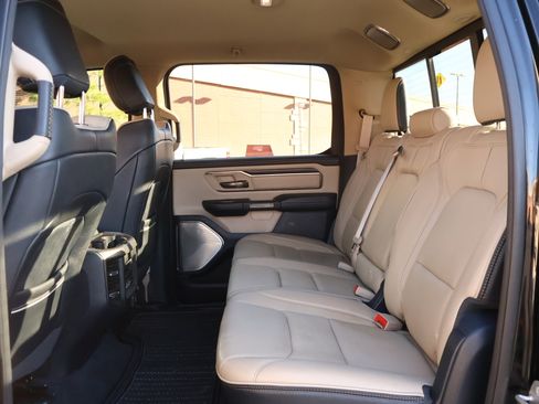 Used 2019 RAM 1500 Limited image 27