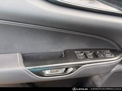 Used 2023 Lexus NX 250 FWD image 11