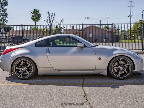 Used 2006 Nissan 350Z Coupe w/ (N93) Cargo Convenience Pkg RWD image 9