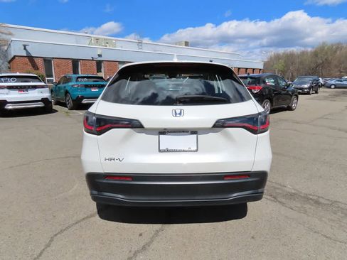 Certified 2023 Honda HR-V LX image 5