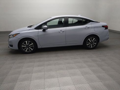 Used 2024 Nissan Versa SV FWD image 2