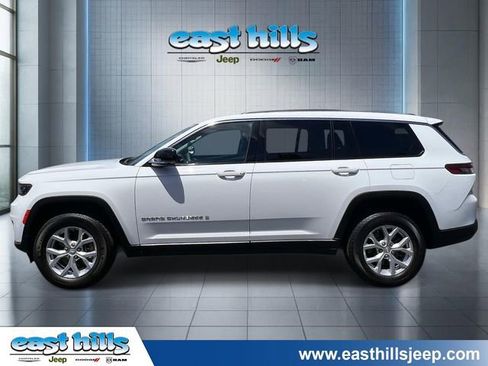 Used 2023 Jeep Grand Cherokee L Limited AWD/4WD image 4