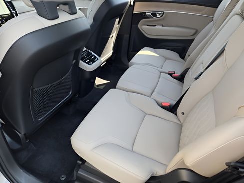 Certified 2026 Volvo XC90 B6 Plus w/ Protection Package Premier AWD/4WD image 26