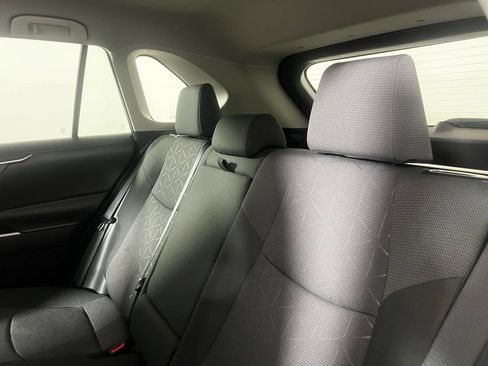 Used 2025 Toyota RAV4 XLE FWD image 21