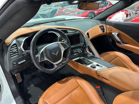 Used 2016 Chevrolet Corvette Z06 w/ 3LZ Preferred Equipment Group RWD image 11