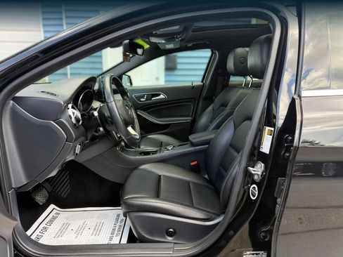 Used 2020 Mercedes-Benz GLA 250 4MATIC image 9