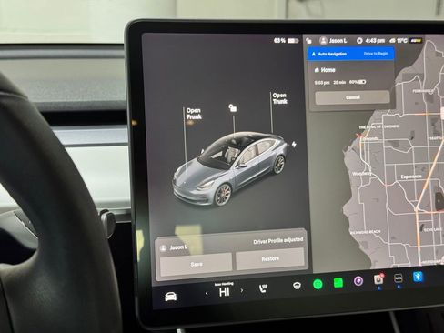 Used 2020 Tesla Model 3 Performance image 11