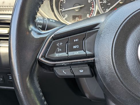 Used 2018 MAZDA CX-5 Touring w/ Preferred Equipment Package AWD/4WD image 25